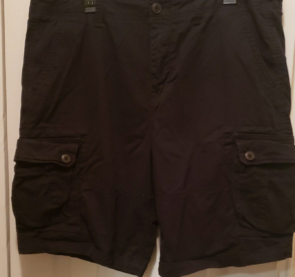 Aeropostale Men's Dark Cargo Shorts